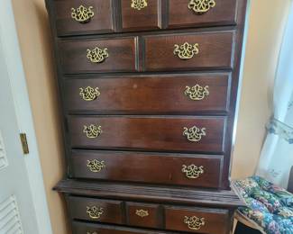 Vintage Kincade cherry dresser