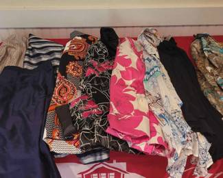 Chicos More Ladies Clothing