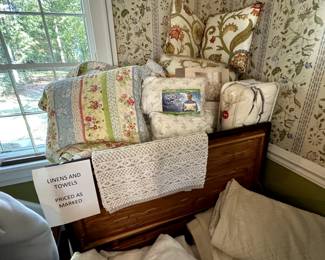 Nice blanket chest, lovely comforters