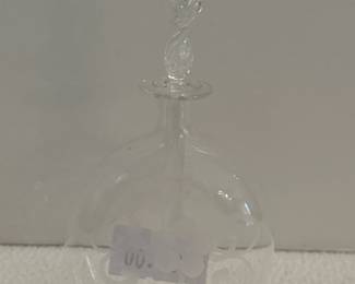 Mini glass perfume bottle