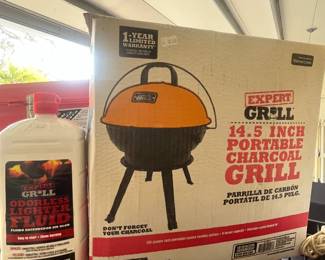 Expert Grill portable charcoal grill w/lighter fluid