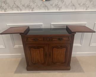 Henredon Buffet/Server