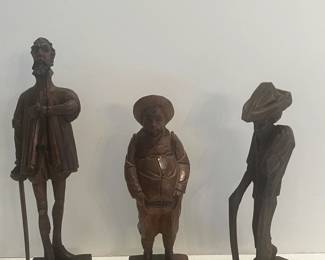 Wood carved figurines