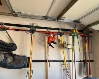 GARDEN TOOLS 
