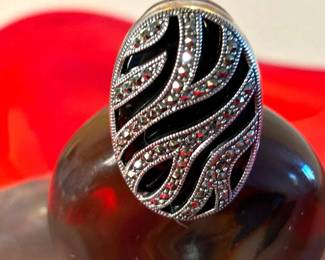 925 Marcasite Onyx Ring