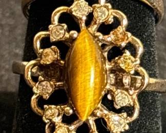 Vintage Gold Wedding Band Tigers Eye 18k