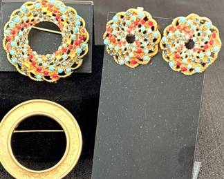 Vintage Sarah Coventry Brooch Earring Set  Trifari Pin