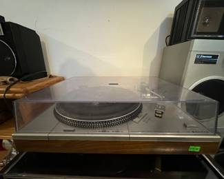 Vintage Sanyo Turntable