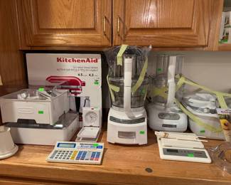 Brand New Kitchen Aid Mixer