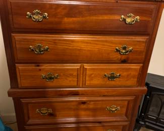 Beautiful chest of drawers