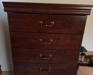 5-drawer chest of drawers (has matching nightstand)