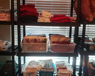 LINENS: SHEETS, PILLOWCASES, PLACEMATS, NAPKINS, TABLECLOTHS, KITCHEN TOWELS