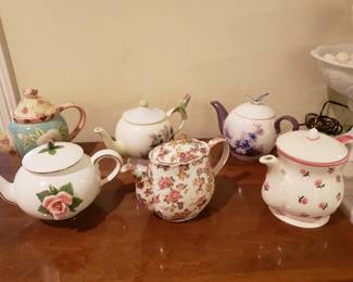 TEA POTS