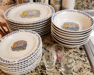 COUNTRY FLORAL STONEWARE DISH SET