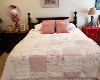 QUEEN BED WITH DARK WOOD MID CENTURY HEADBOARD AND RACHAEL ASHWELL "SHABBY CHIC" LINENS