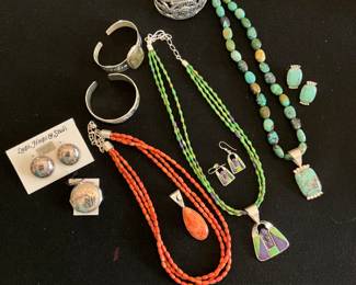 Wonderful selection of all kinds of jewelry