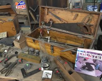 316. Tools, squares, saws,