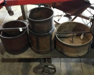 196. Wooden measures