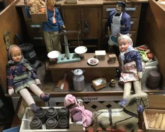 347. Toys, miniatures