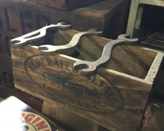 174. Hand tools, huge collection. Wooden boxes