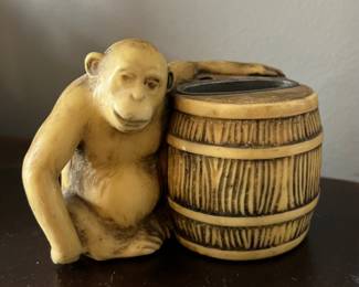 Collectible Beautiful Engraved Table Desk Lighter/match strike Prince-Home Decor Monkey Design