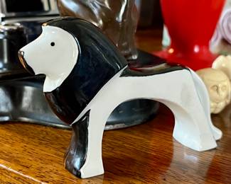 Porcelain lion figurine by Lidwig Lindner & Horst Spranger AKA in black/white Mid Century Vintage