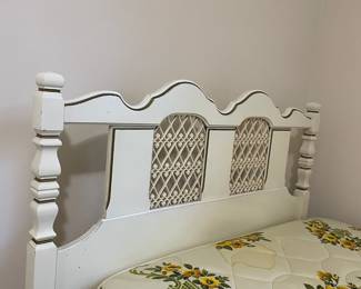 Twin bed headboard