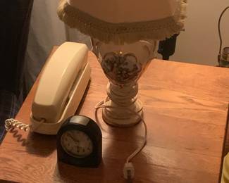 Lamp; vintage phone