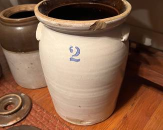 Salt-glaze pottery