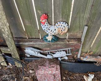 Cast iron art - chicken; plane metal art