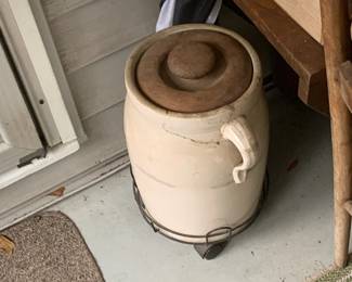 salt-glazed crockery