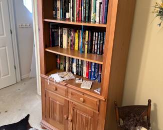 Bookcase/books