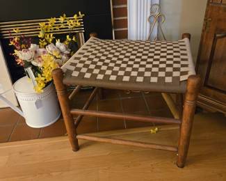 Traditional foot stool