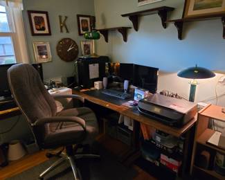 Office desk and chair