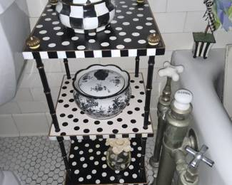 MacKenzie childs stand