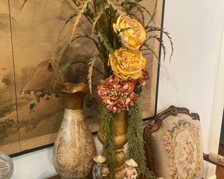  Floral arrangement