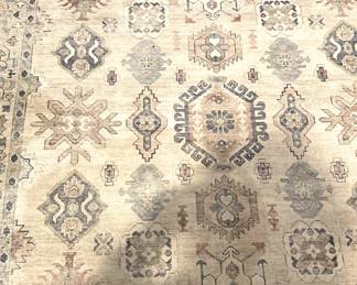 Rug - 5 feet x 7 feet 4 inches