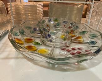 Colorful serving platter and bowl