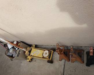 Car Jack, Stands