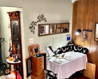 Vintage jewelry, Selro Selini jewelry, hall tree, Halloween decor, vintage wall decor, standing jewelry box