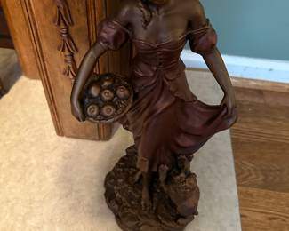 Austin Reed sculpture 