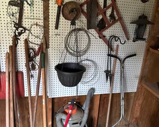garden tools
