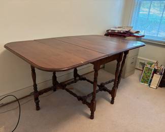 Gate Leg Dining Room Table