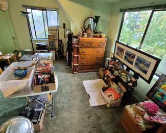 Vintage Waterfall Dresser Jetsons Cells