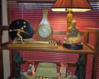 Vintage TV lights Vintage bowling clock