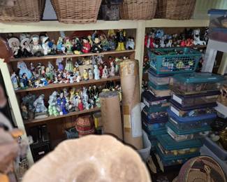 100s of 1950s Kitsch Figurines