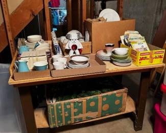 Vintage Dishes From Dillons, Christmas Tree On Bottom Shelf, Vintage Patterns