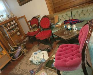 Set of 4 antique red chairs