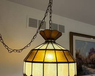 Stained glass swag light fixture