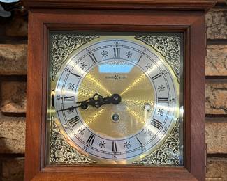 Howard Miller mantle clock